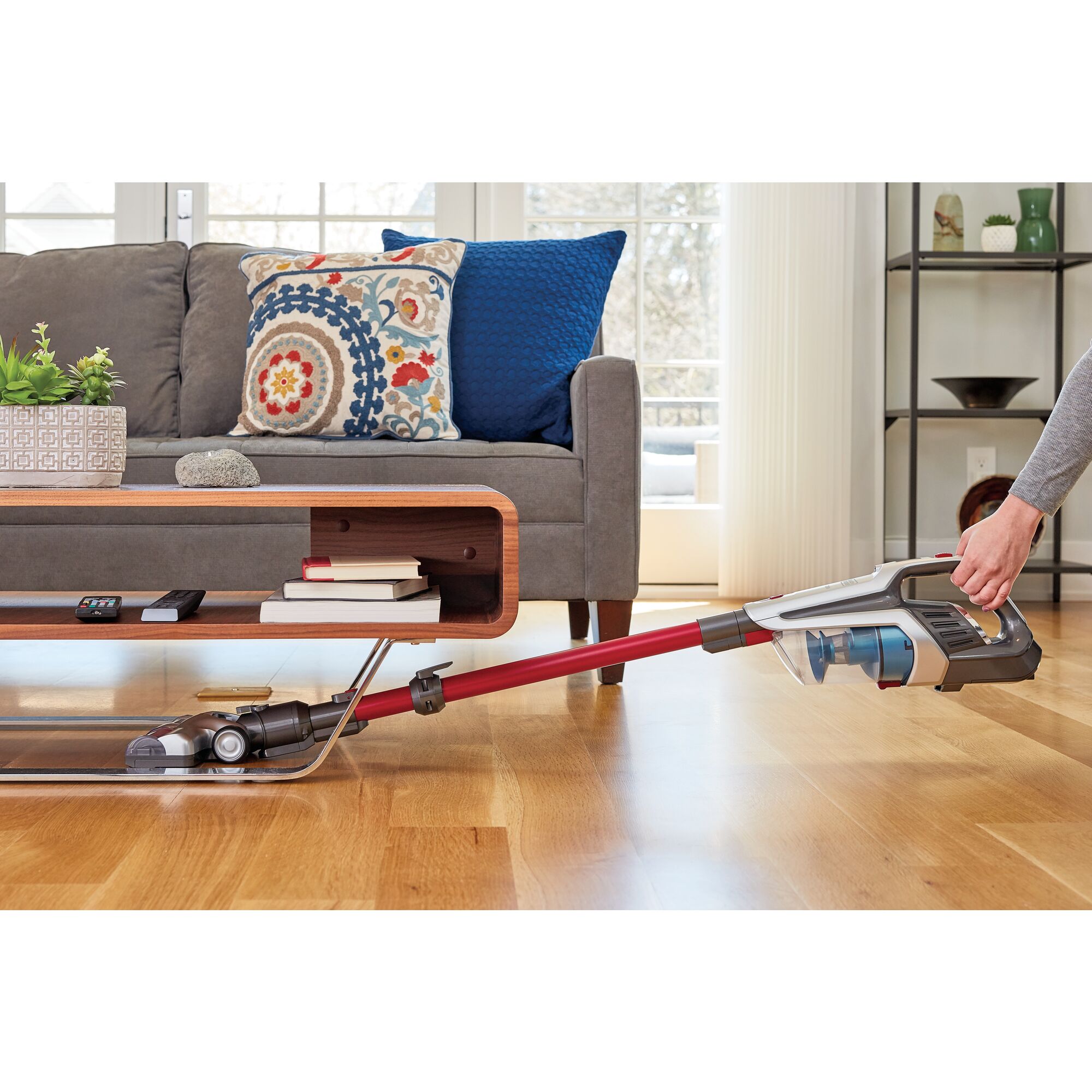 Black and decker 21.6 2025 v stick vacuum review